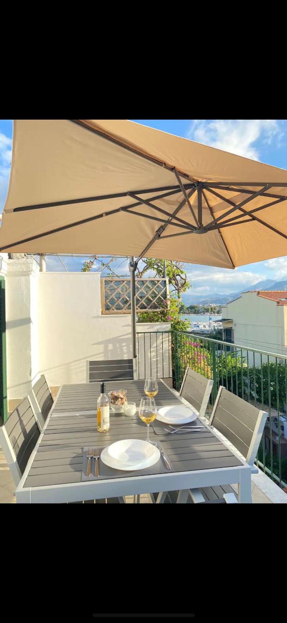 The White Sail - Mondello Apartment With Terrace - Casa Di Vincenzo E Andrea Eksteriør billede